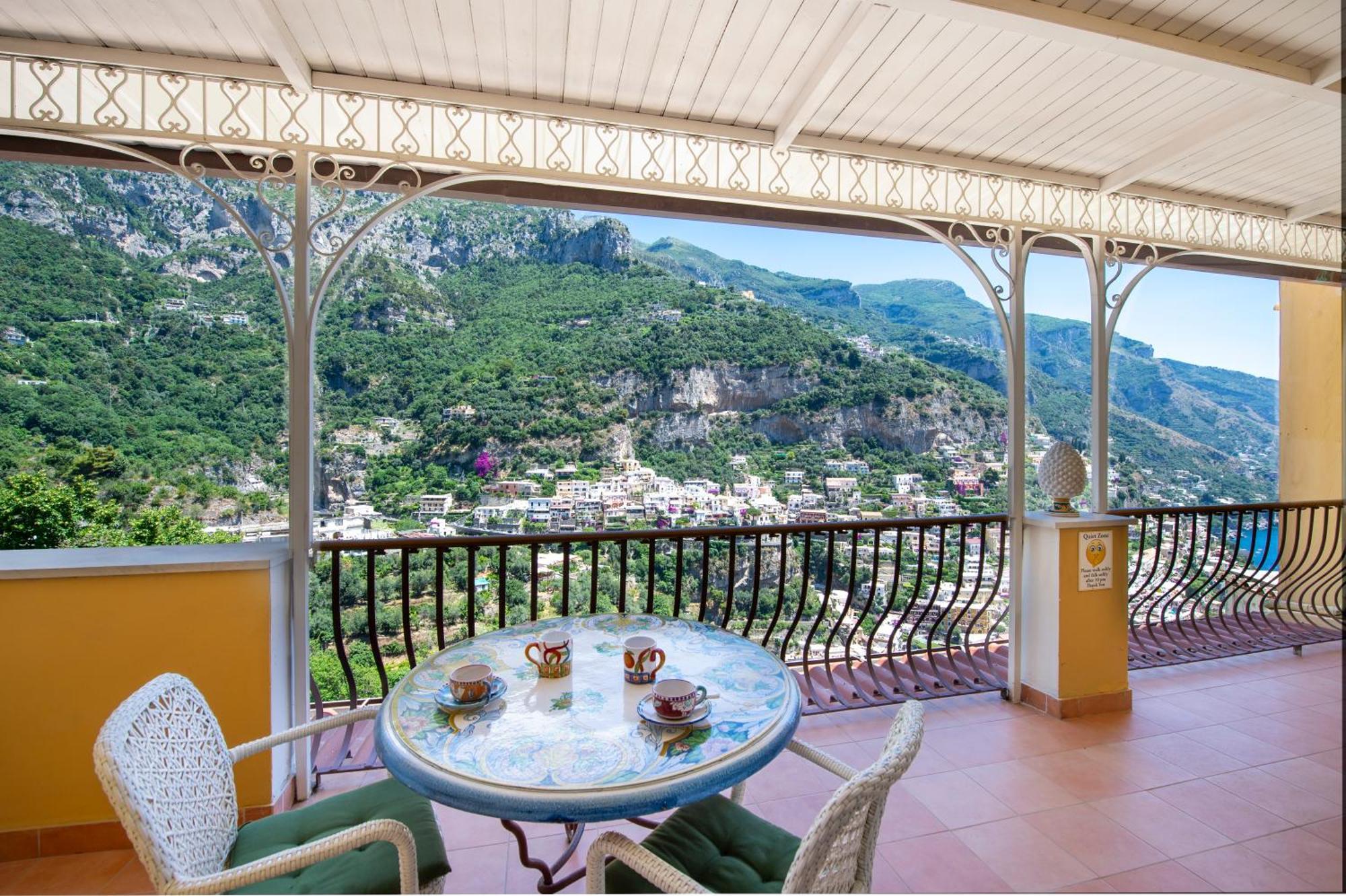 Casa Le Terrazze Appartement Positano Buitenkant foto